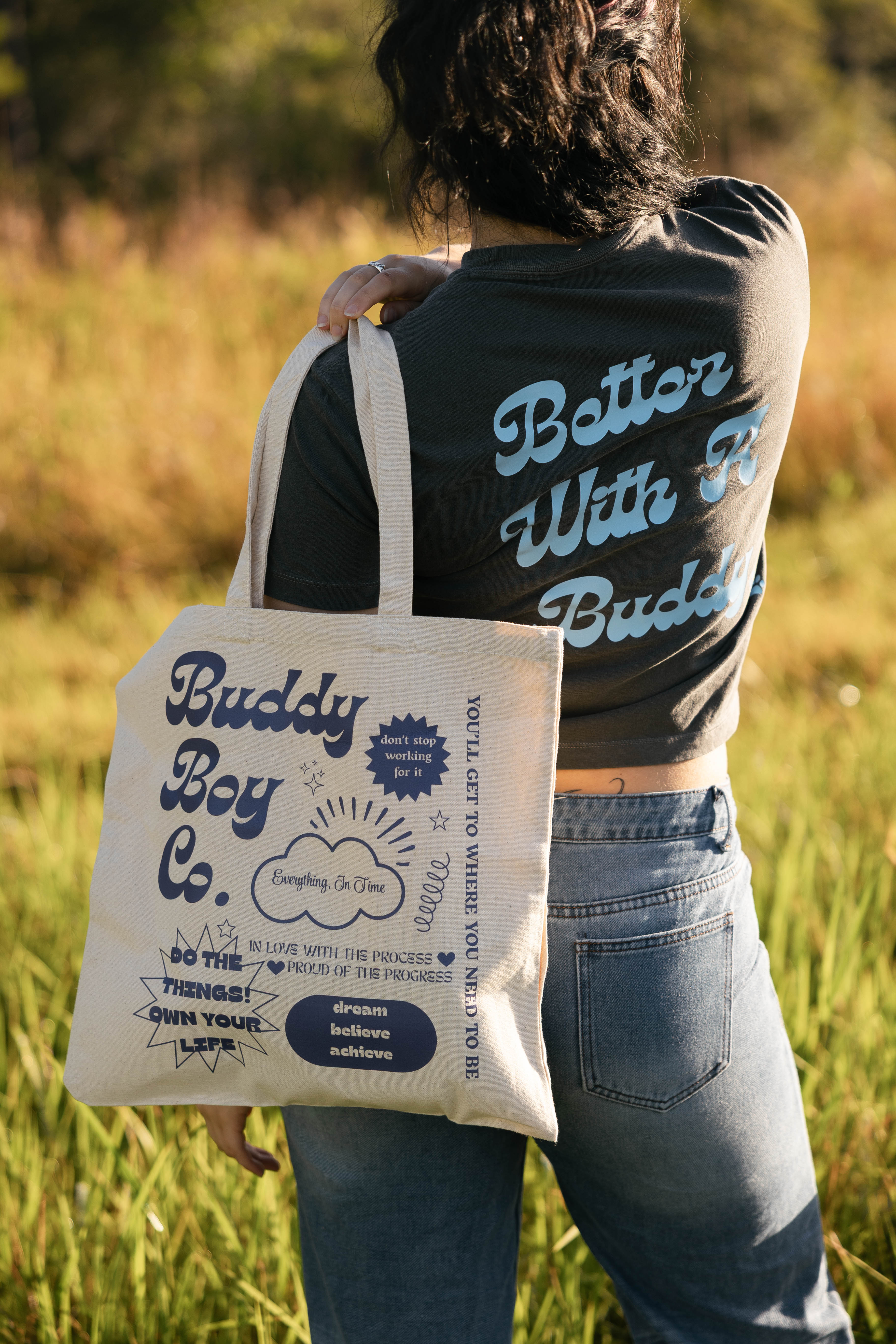 The Buddy Tee in gray